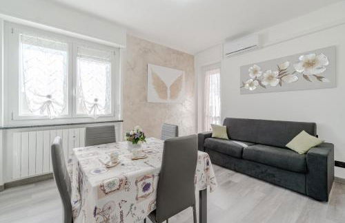 GuestHost - Domus Contus Near Reggia di Venaria - Photo 1