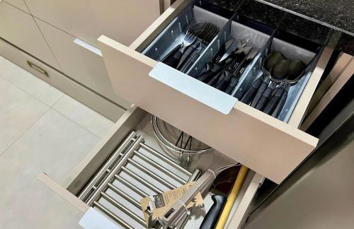 Delle Alpi 2 dorm ao lado Roda Gigante by Achei - Foto 33