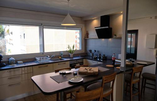 Two bedrooms modern apartment close to Tram - Foto 6