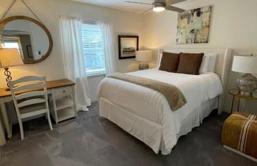 The Royal Room at Galleria - Foto 42