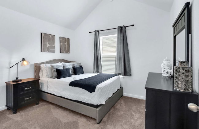 Gorgeous 2 BDR Cottage Minutes to Everything Nbtx! - Foto 5