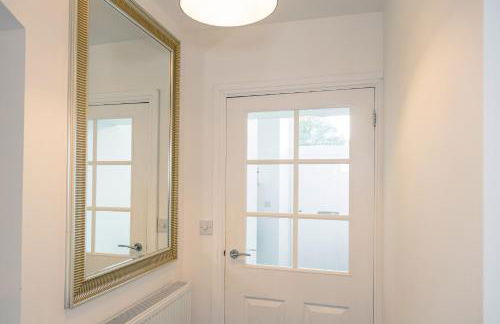 School Lodge - Photo 8