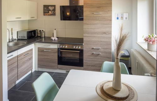 ImmoStay S#Ferienhaus - Parken & WiFi - Foto 8