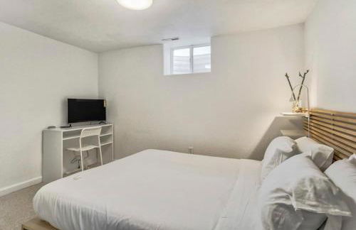 Family Oasis Offices Home Gym Fenced Yard - Foto 37