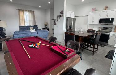 Family Group Friendly Luxe Feel - Photo 12