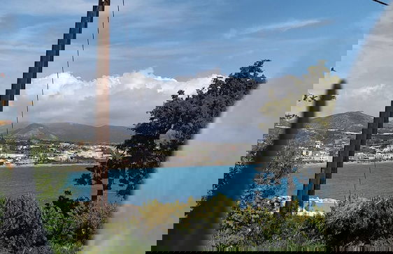 Sea View And Mountain View Apartment For 4 People - Photo 27