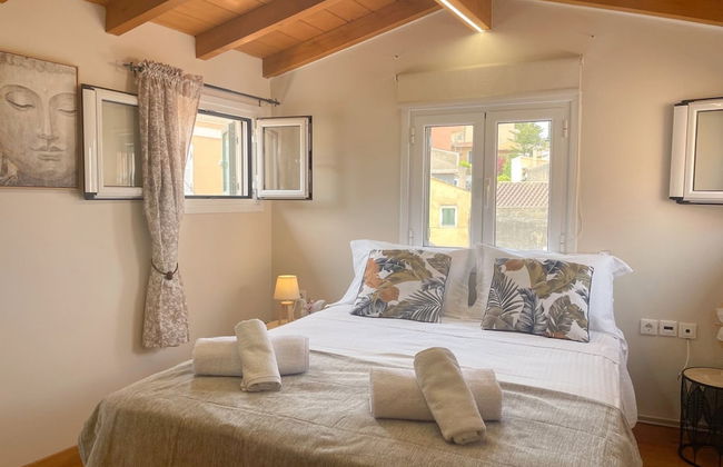 Vilia Port House- Corfu Centre - Photo 21