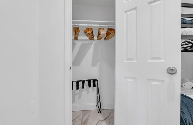 2BR Fall Retreat Near American Dream Mall and NYC - Foto 12