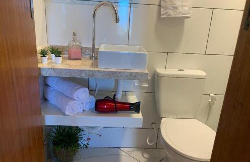 Unamar, conforto em frente a praia! - Foto 26