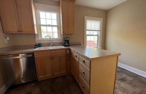 Freshly renovated home in a vintage neighborhood - Foto 12