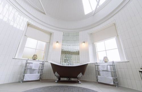 Cornhill Castle - Photo 4