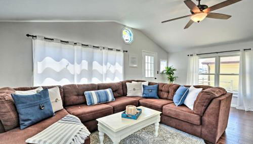 Beachy Lavallette Cottage with Outdoor Shower, Patio - Foto 4