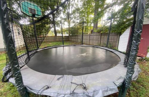 Serenity on over an acre easy access to 311 and HPU - Foto 5