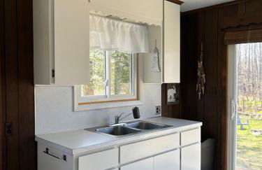 Lakeside Loft - Walk to Lighthouse County Park - Photo 9