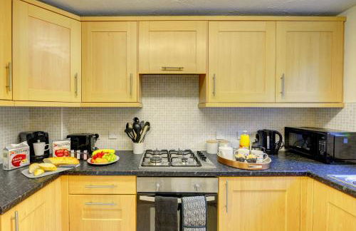 Modern 2 Bed House Sleeps 6 Southam Town Centre - Inspire Homes Ltd - Foto 14