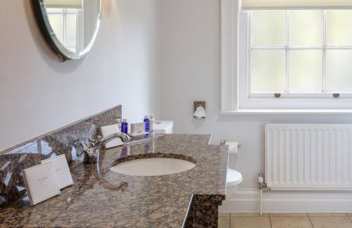 The Manor House at Norton Park - Foto 18