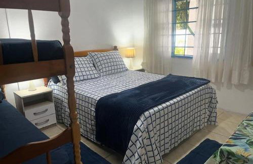 casa de praia em Itapoá SC a uma quadra da praia - Foto 67