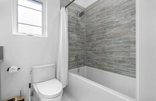 2 Million Villa Heated Pool w Luxury Spa 6BR & 6BR Waterfront by Canal - Foto 54