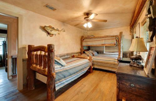 Rural Texas Villa with Hot Tub - Horses Welcome! - Foto 31