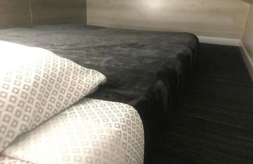 Serene Loft Cabin with Outdoor Grill and Fire Pit in Creal Springs, Illinois - Foto 9