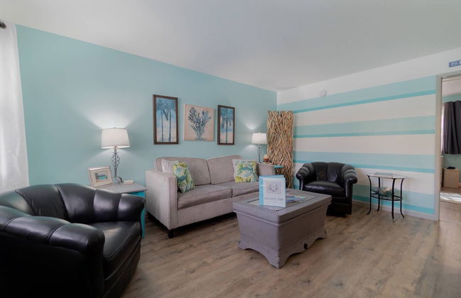 Mid Mari - Gorgeous Nautical Condo Near Beach, Shops & Restaurants- Condo 105 - Foto 17