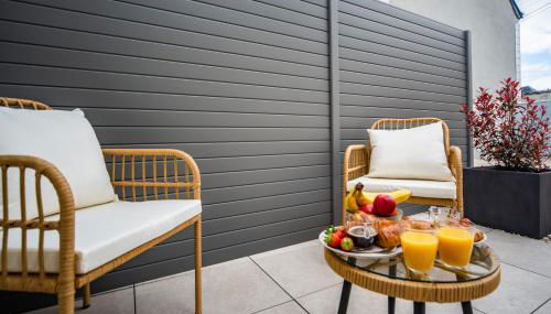 Le Secret De Zoé - Terrasse - Parking - Foto 3