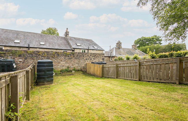 Host Stay Bankfoot Cottage - Photo 21