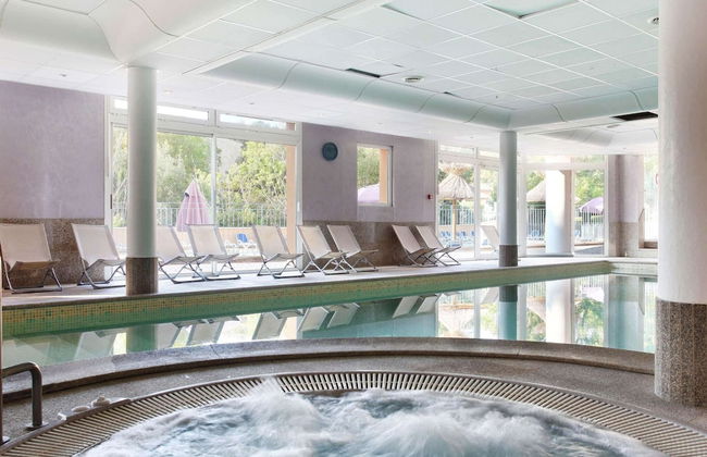 Apartment in Greoux-les-bains Near Lakes - Foto 8