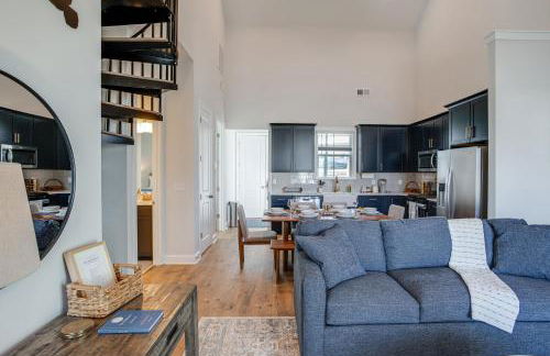 Boat-Ready Location! Airy Greenwood Family Cottage - Foto 6