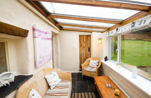 Tal y Gaer Cottage Fishguard - Photo 16