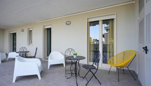 Sky Gate Gold – Suite Terrazza Aeroporto - Foto 4