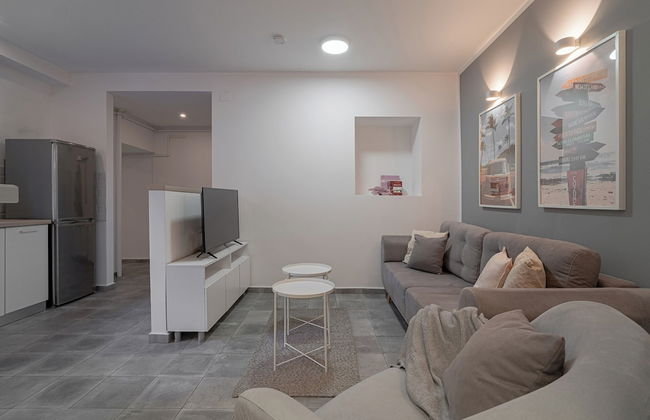 Central 4BR Flat - 2 Units Combined with Balconies, Near Cismigiu, 2 Kitchens & 2 Baths - Foto 23