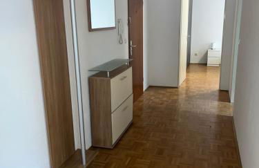 2-room apartment with balcony within walking distance of the bridge - Foto 9