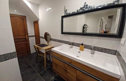 Charmante maison dans le centre ville médiévale - Foto 4