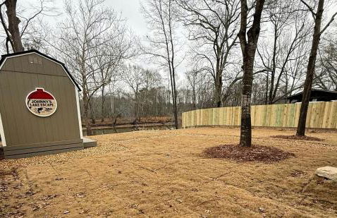 Peaceful Lakeside Covered Airstream with Firepit & Kayaks Near Centre, AL - Photo 6