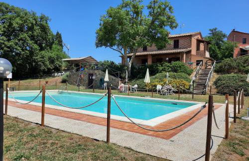 Agriturismo Podere Valdilucciole - Photo 1