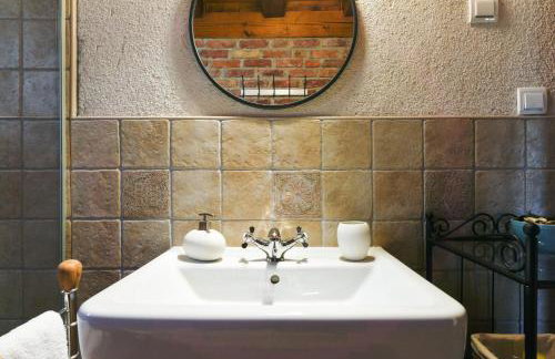 Traditional Stone House Bura - Nature Park Velebit - Photo 57