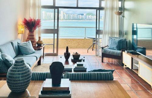 Apartamento pé na areia Guarujá - Foto 1