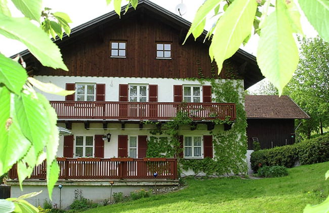 Comfort Apartment With Balcony in the Beautiful Bavarian Forest - Photo 1