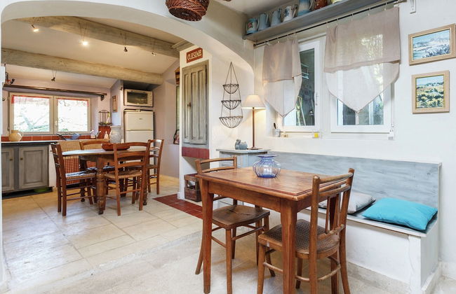 Charming Cottage in Oppede Amidst Vineyards - Foto 56