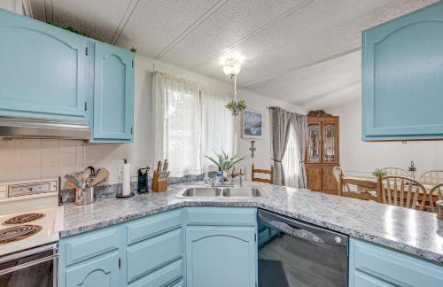 Lakefront Gun Barrel City Home with Dock and Deck - Foto 10