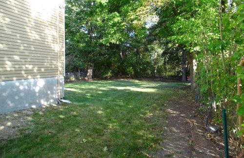 Comfortable Renovated 3 Bed Apartment - Foto 23