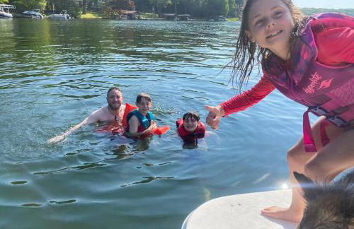 Cozy Indian Lake Chalet on Golf Course with Arcade/Gameroom - Foto 38