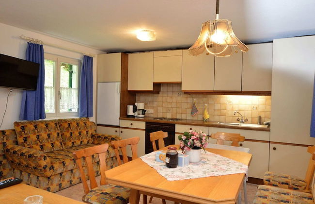 Cozy Apartment near Ski Area in Tschagguns - Foto 6