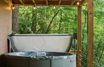Secluded 4WD Getaway with Mountain Views and Hot Tub - Foto 29