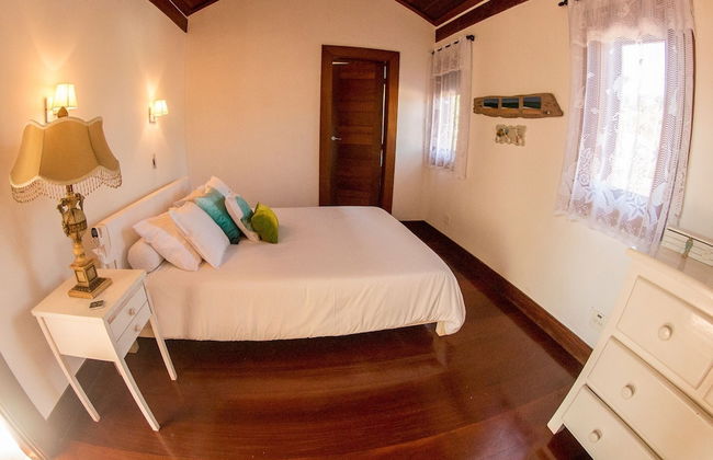 Mansão Exuberante Pé na Areia Ferradura - Photo 16