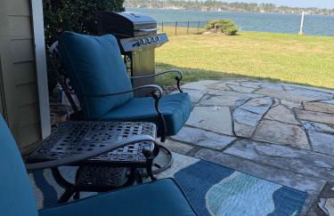 Lake Vibes with Champagne Views - Foto 7