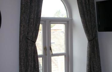 Chapel Cottage Set in a private courtyard in central location with 2 parking spaces - Foto 24