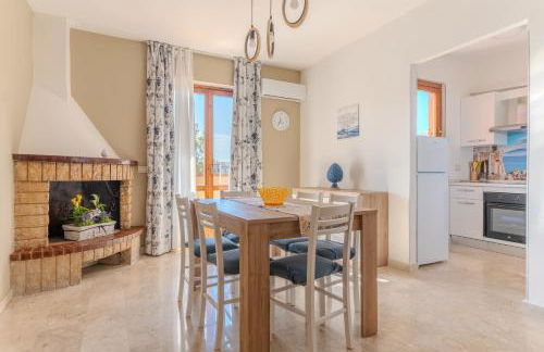 LE CASETTE DI FLAVIA - Trinacria, Oasi Marina, il Tesoro dell'Etna - Foto 2