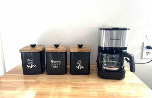 Minimalist 1 bed by Airport & Old Town - Foto 12